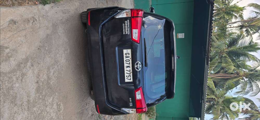 Toyota Innova Crysta 2.8 Z Top Model