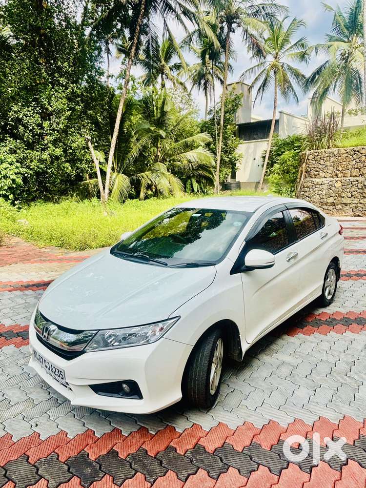 Honda City I-vtec V, 2017, Petrol