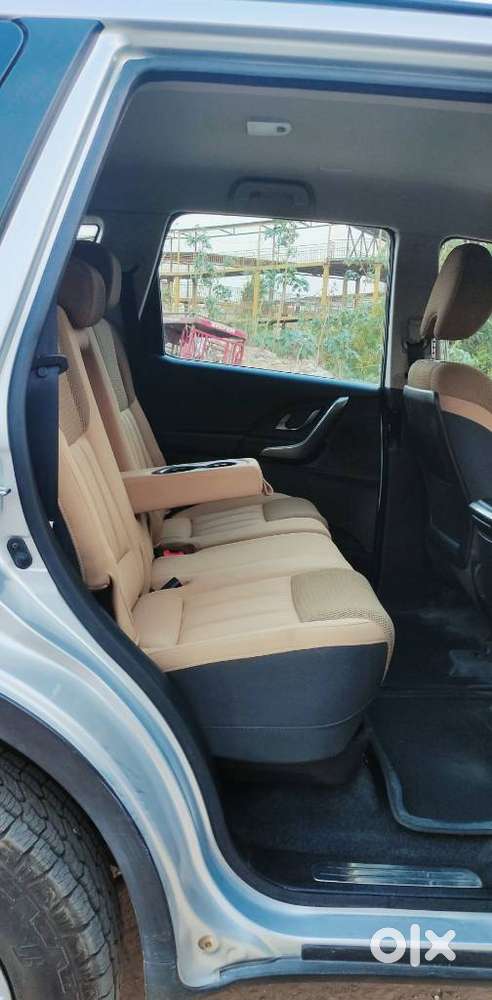Mahindra Xuv500 W7 At, 2019, Diesel