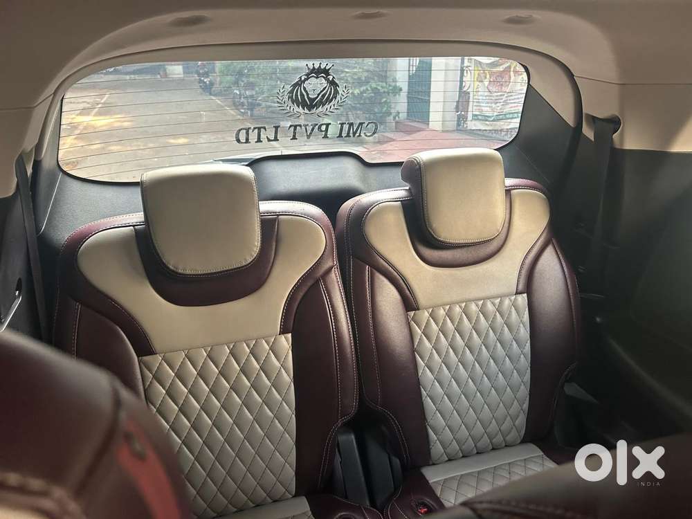 Mahindra Xuv700 2.2 Ax 5 Diesel At Str, 2024, Diesel