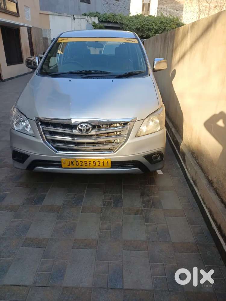 Toyota Innova 2014 Taxi Permit