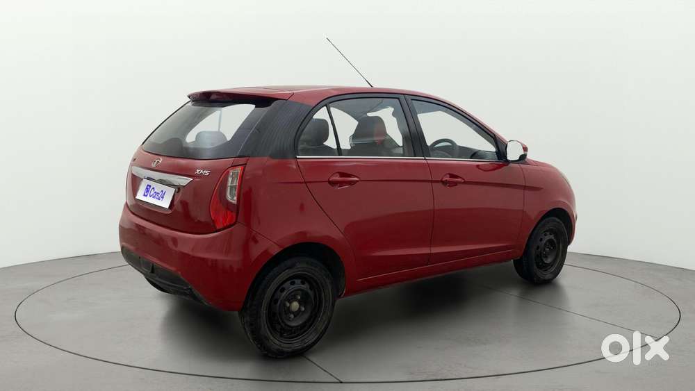 Tata Bolt Revotron Xms, 2015, Petrol