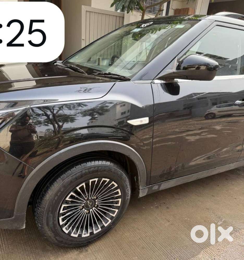 Mahindra Xuv300 W8 Option, 2023, Petrol