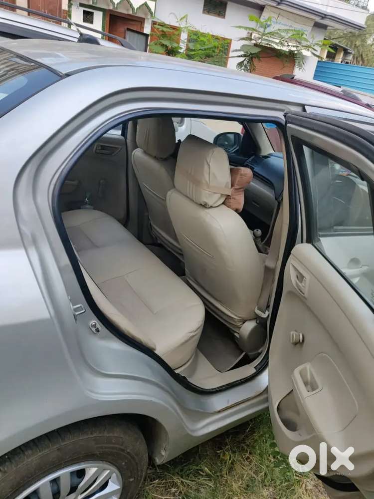 Maruti Suzuki Swift Dzire 2016, Cng