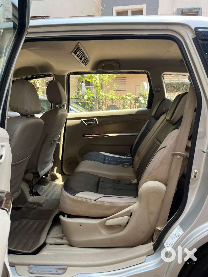 Maruti Suzuki Ertiga Zxi Plus Petrol, 2016, Petrol