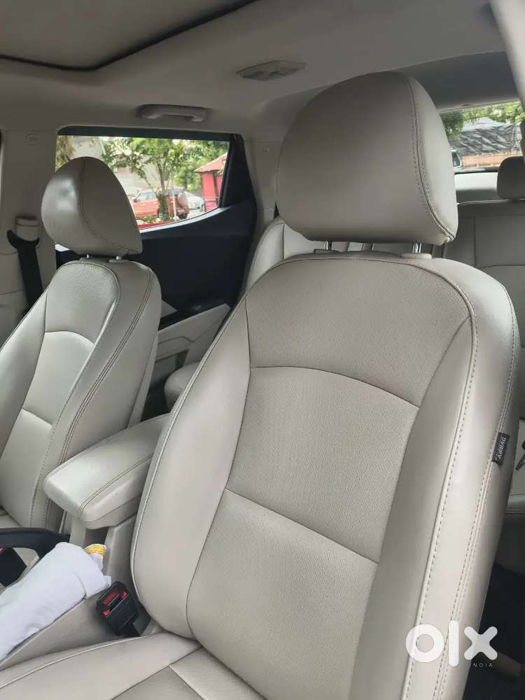 Mahindra Xuv300 2023 Manual Petrol