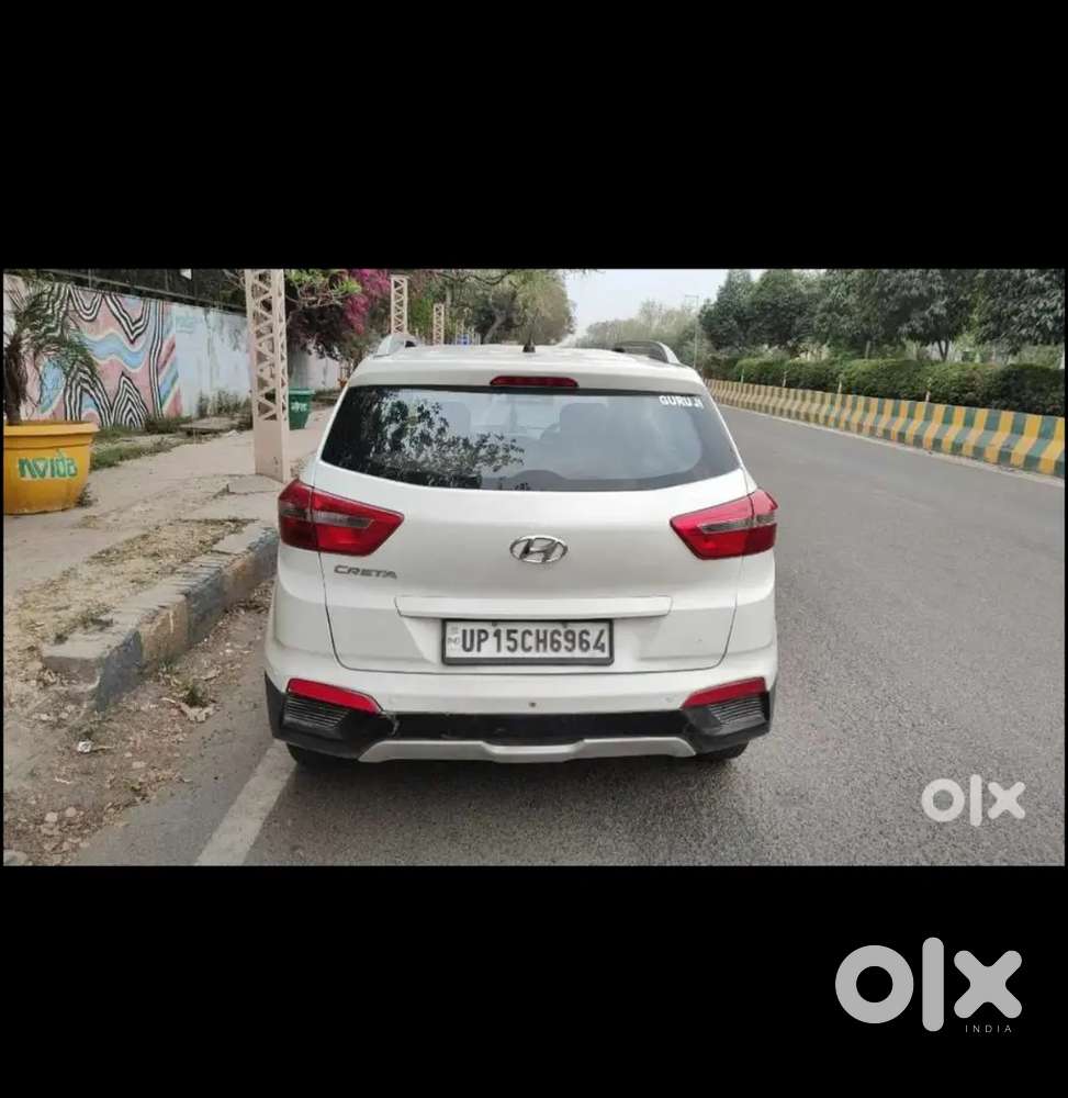 Airport Manager Wants To Sell His Car