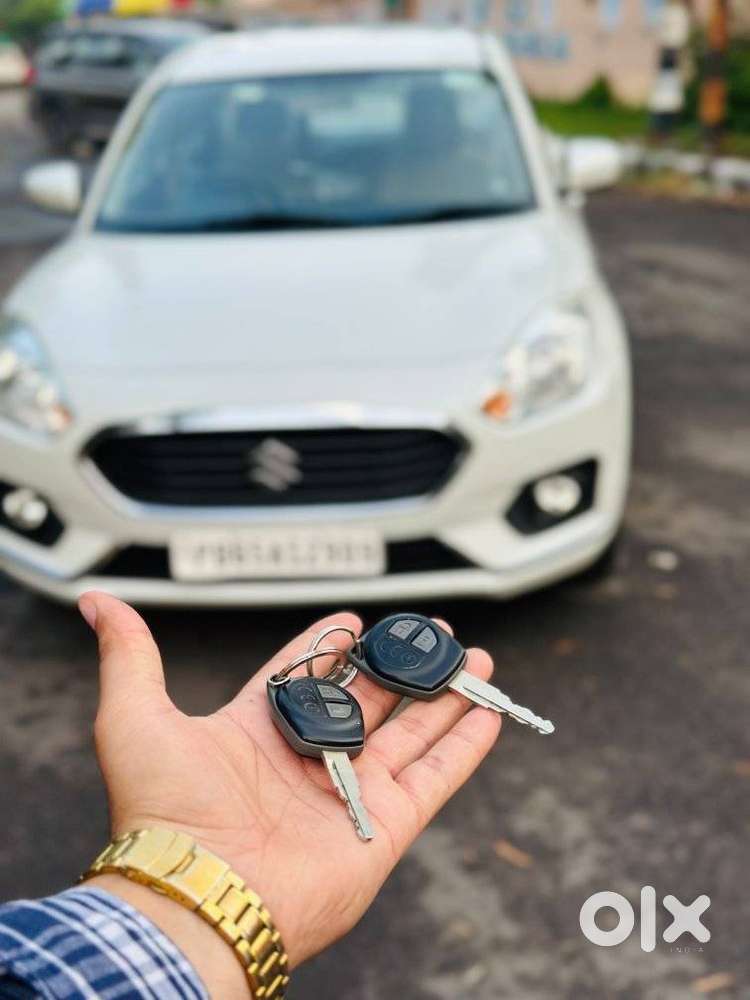 Maruti Suzuki Swift Dzire 1.2 Vxi Bsiv, 2018, Petrol