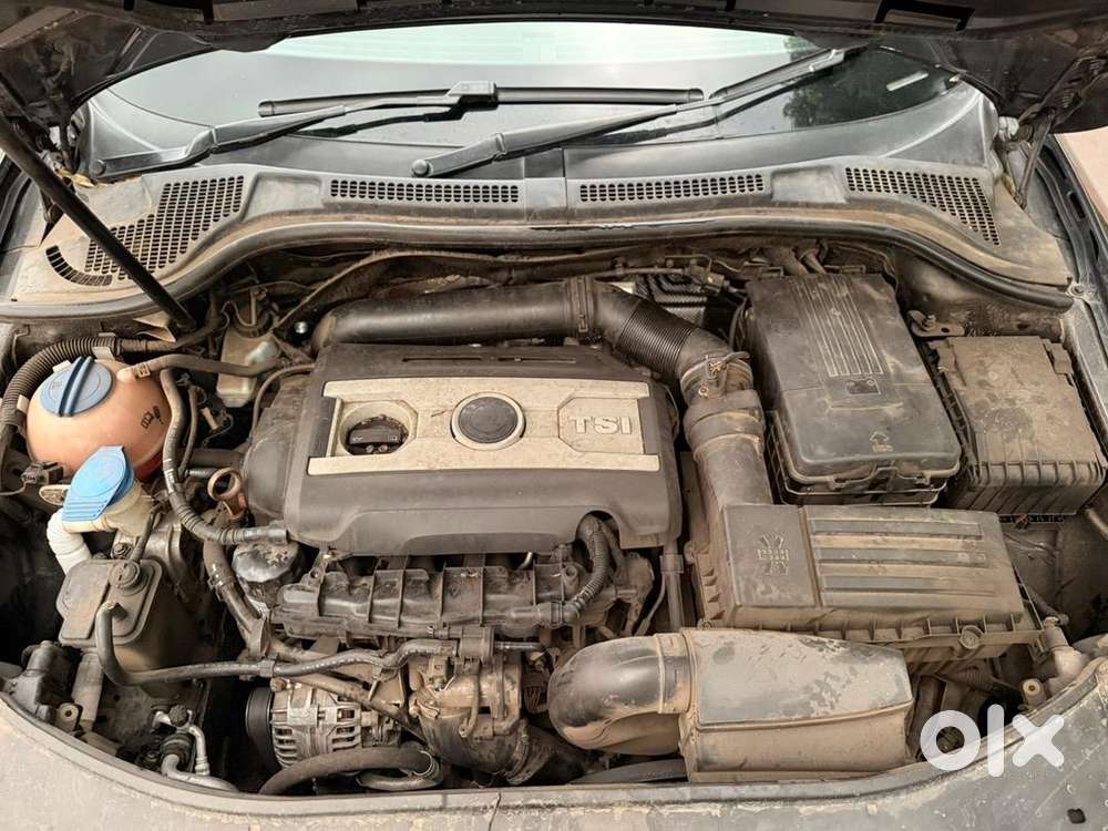 Skoda Superb 2012 Petrol 65000 Km Driven