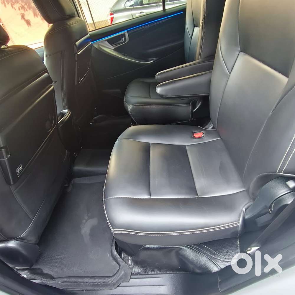 Toyota Innova Crysta 2.4 V 7 Str, 2023, Diesel