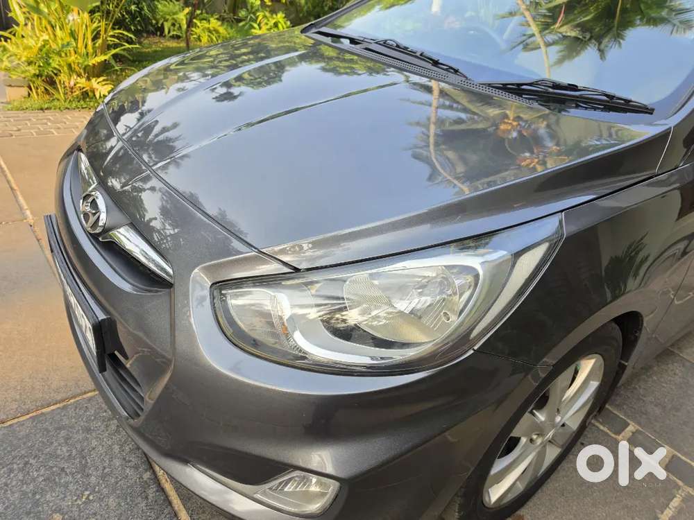 Hyundai Fluidic Verna Automatic 2011 Petrol 48000 Km Driven