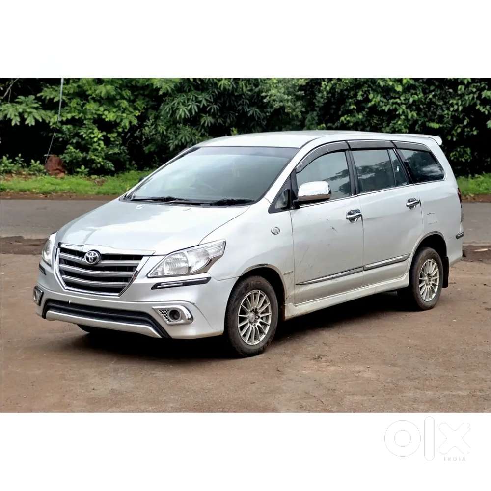 Innova 2.5v 2012