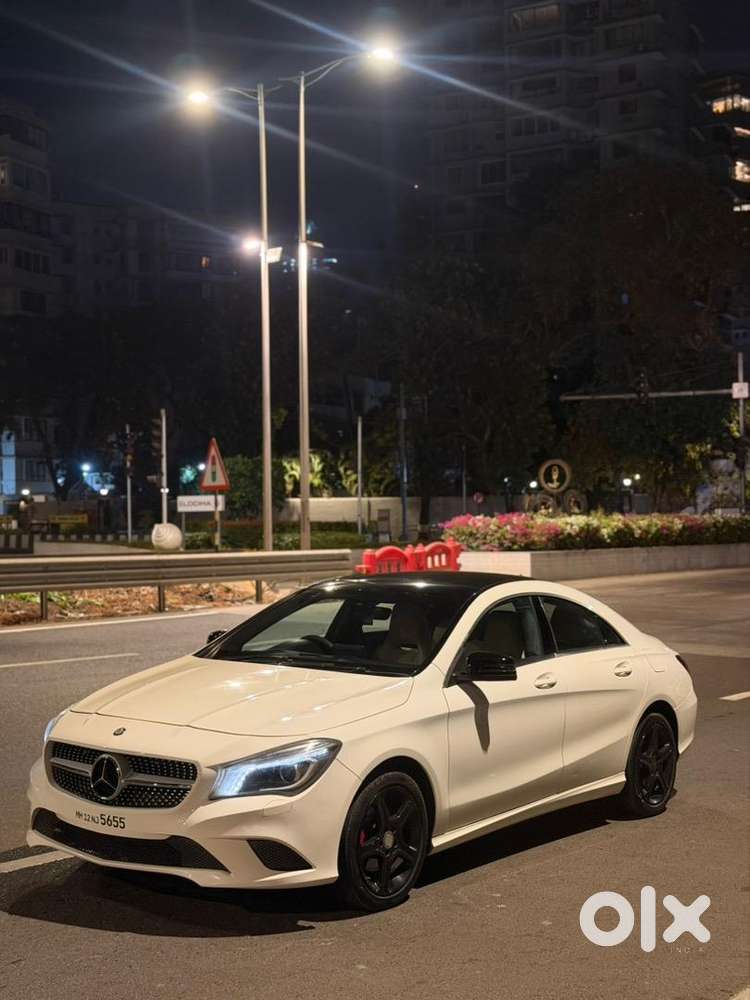 Mercdes Benz  Cla 200 Petrol Mh 12
