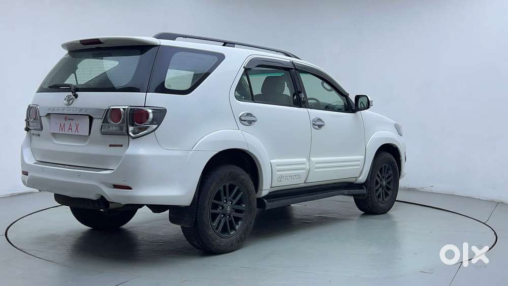 Toyota Fortuner 3.0 4x2 Automatic, 2015, Diesel