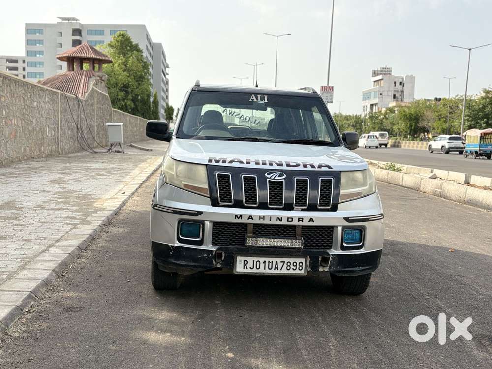 Mahindra Tuv 300, 2015, Diesel