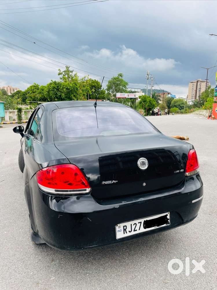 Fiat Linea Emotion 2011 Petrol