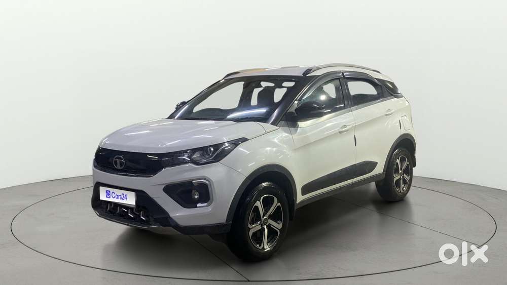 Tata Nexon 1.2 Revotron Xz Plus, 2022, Petrol