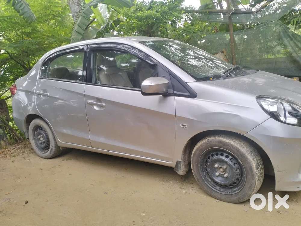 Honda Amaze 1.5 S 2013