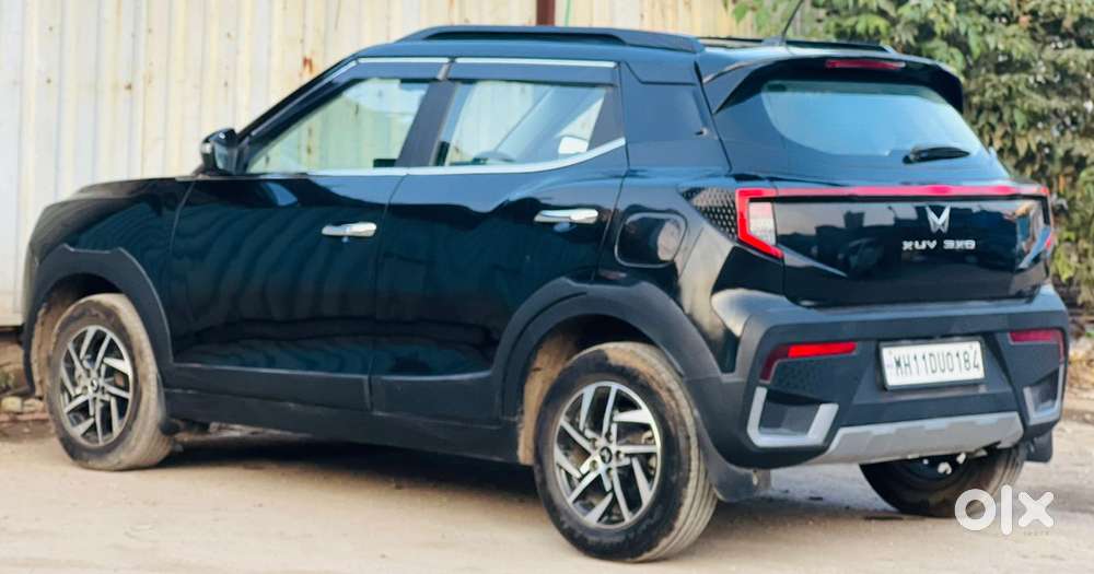 Mahindra Xuv 3xo Ax5 Pm Mt, 2025, Petrol
