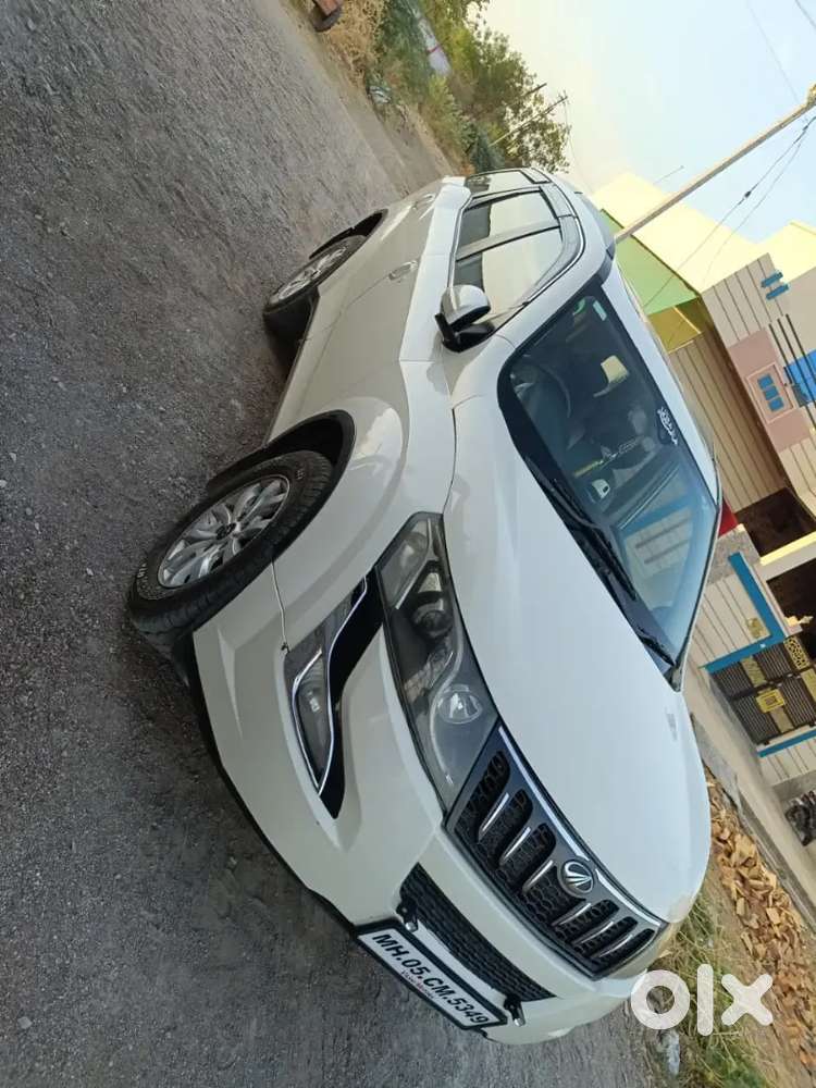 Mahindra Xuv500 W10 2015 11 November Diesel 107000 Km Driven