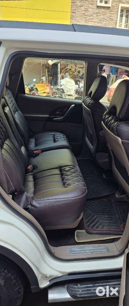 Mahindra Xuv500 W8, 2014, Diesel