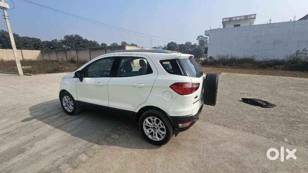 Ford Ecosport 2015 Petrol 98000 Km Driven Newly Condition