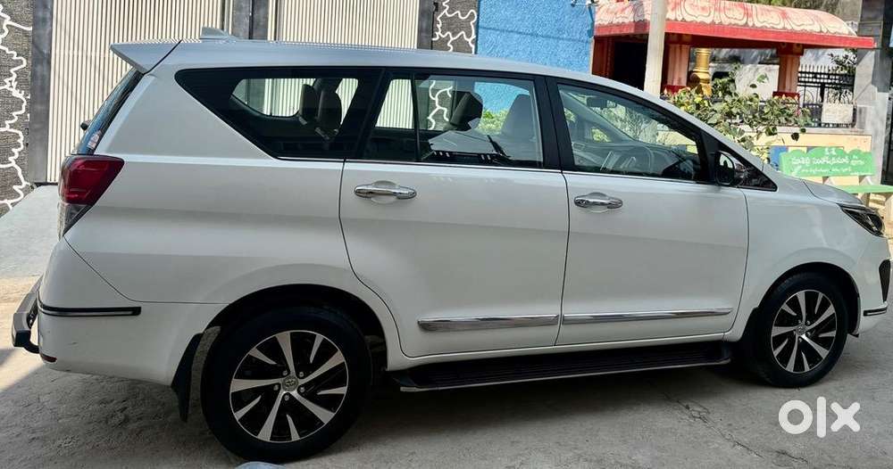 Toyota Innova Crysta 2021 Diesel Well Maintained