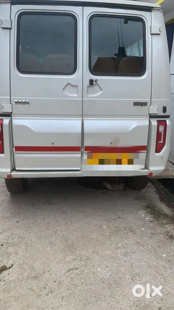 Tata Winger Deluxe 2024