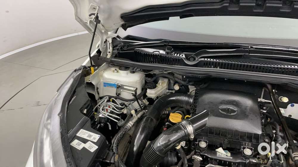Tata Nexon 1.2 Revotron Xza Plus, 2023, Petrol