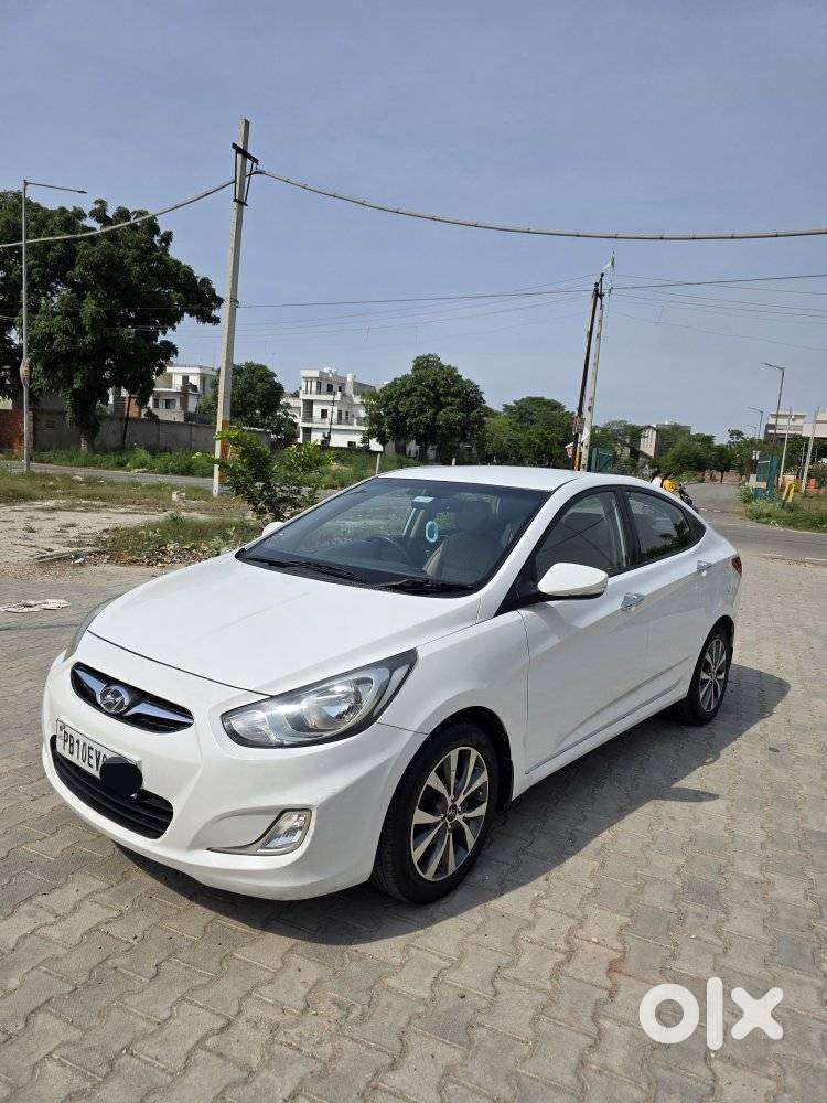 Hyundai Verna 1.6 Sx (o) Crdi, 2013, Diesel