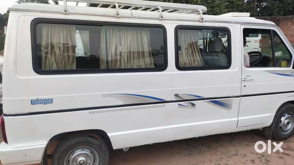 Tata Winger Deluxe 2012