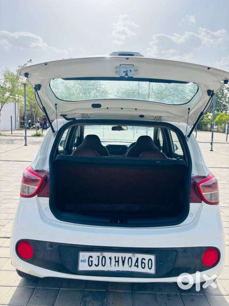 Hyundai Grand I10 Sportz O 1.2, 2017, Petrol