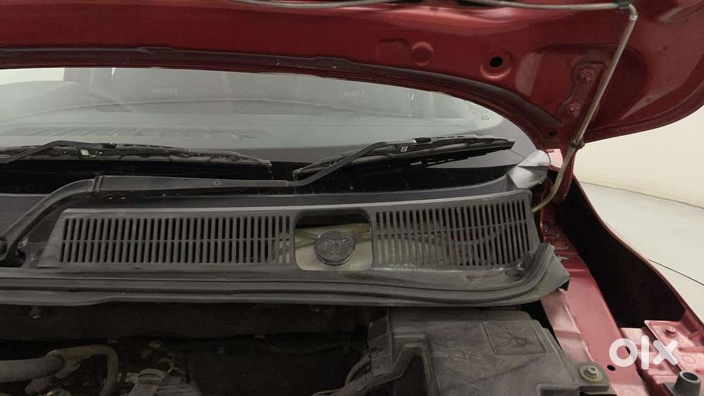 Renault Triber Rxz, 2021, Petrol