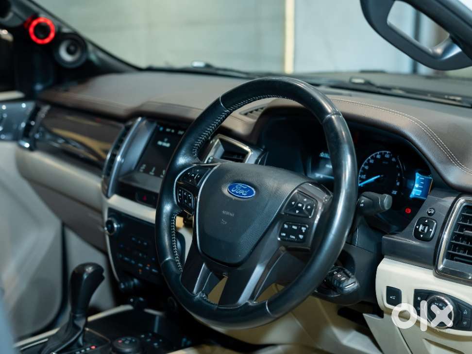 Ford Endeavour 3.2 Titanium At 4x4, 2017, Diesel