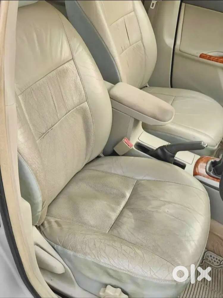 Toyota Corolla Altis 1.8g Petrol/cng