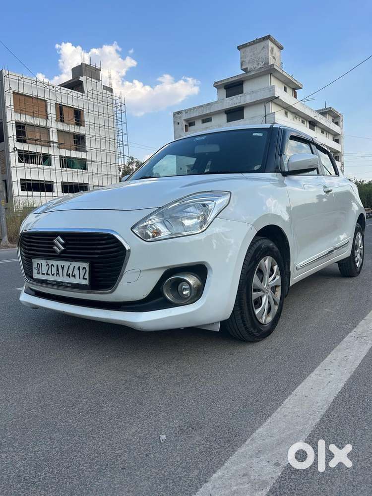 Maruti Suzuki Swift Vxi + Manual, 2018, Cng & Hybrids