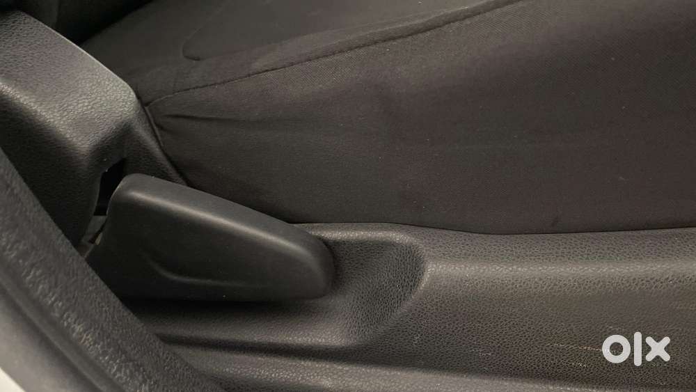 Renault Kwid 1.0 Rxt Amt Opt, 2018, Petrol