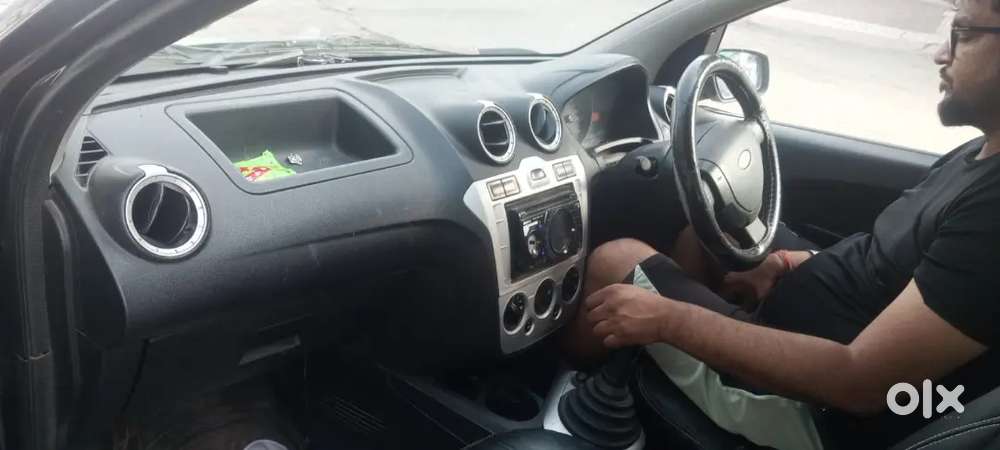 Ford Figo 2012 Diesel 35000 Km Driven