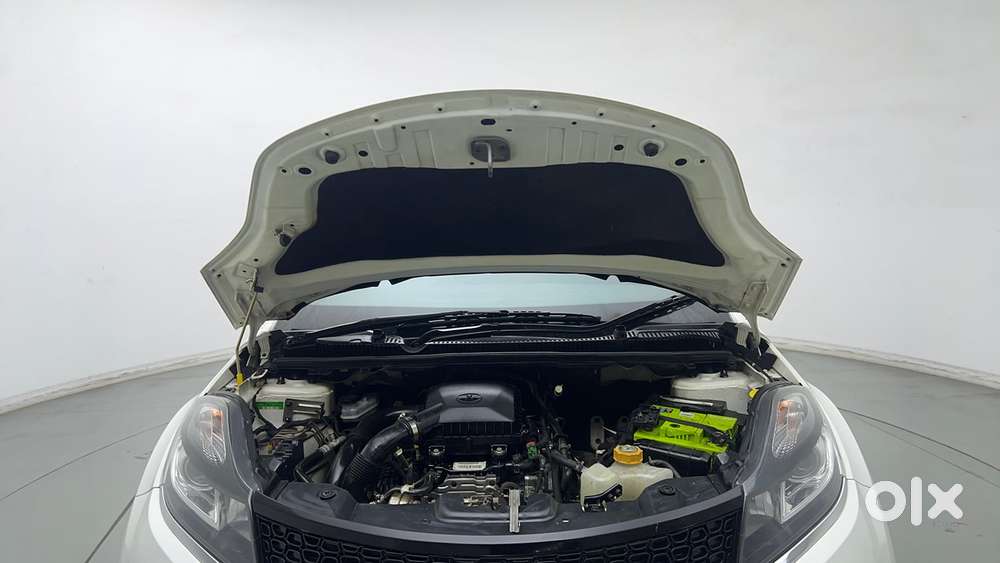 Tata Nexon 1.2 Revotron Xza Plus (l), 2019, Petrol