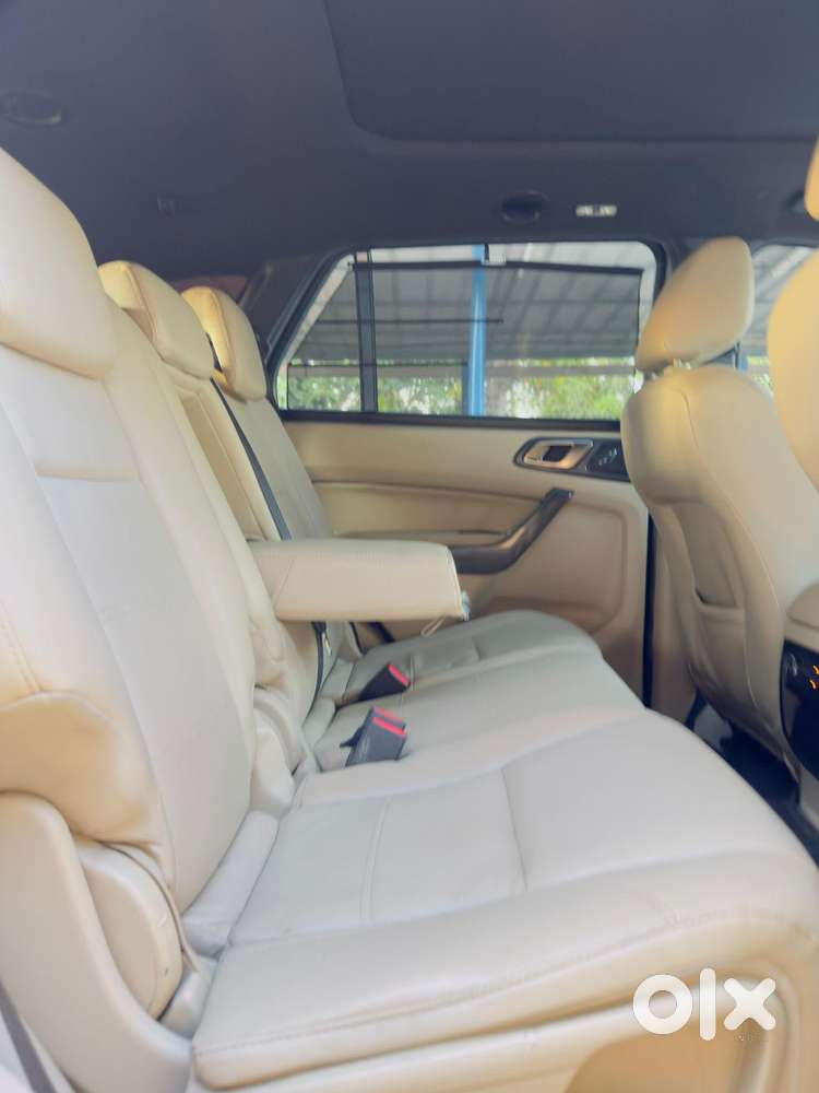 Ford Endeavour 3.2 Titanium At 4x4, 2018, Petrol