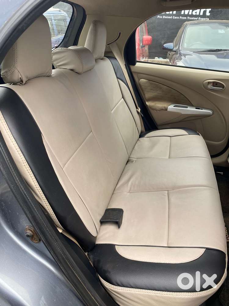 Toyota Etios Liva, 2017, Petrol