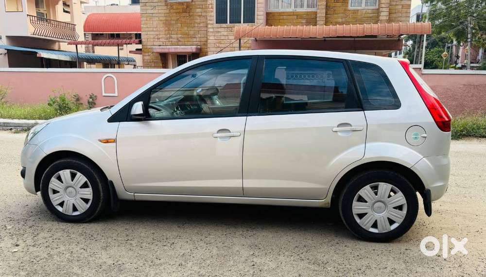 Ford Figo 2010-2012 Diesel Zxi, 2012, Diesel