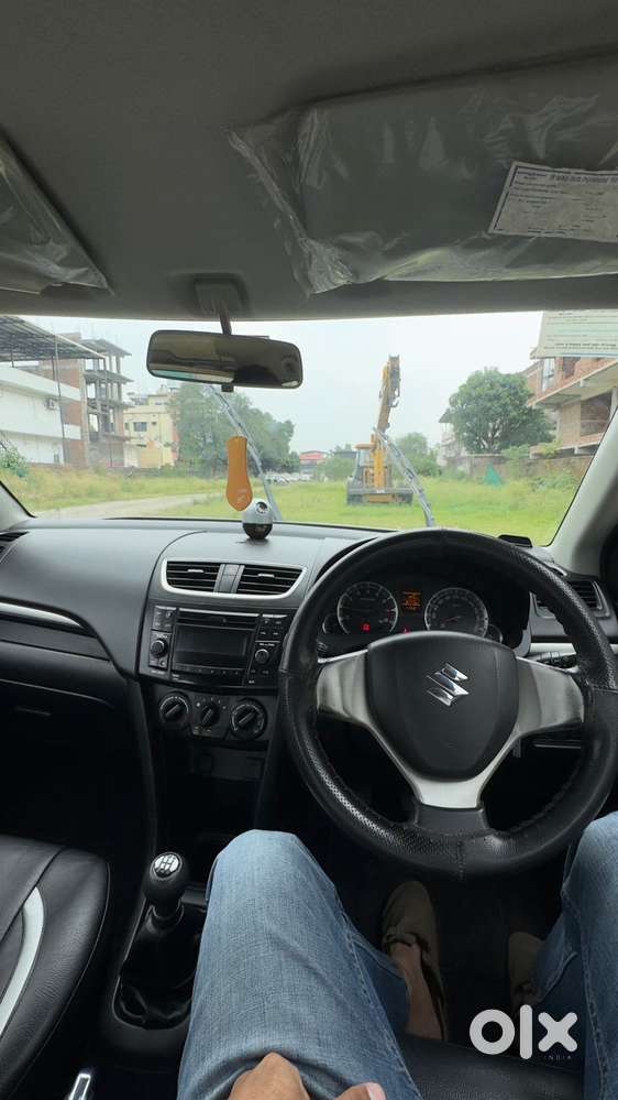 Maruti Suzuki Swift Vxi, 2015, Petrol