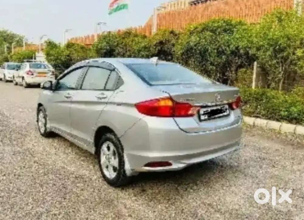 Sunroof Diesel Top Model Push Button Start