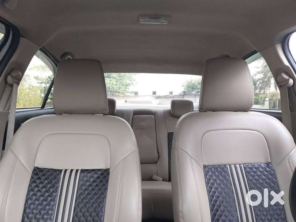 Maruti Suzuki Swift Dzire 1.2 Zxi Bsiv, 2019, Petrol