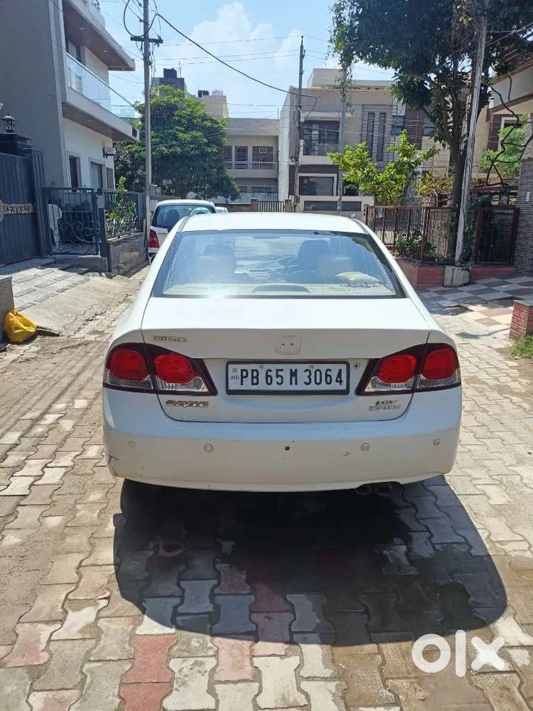 Honda Civic 2011 Petrol Well Maintained