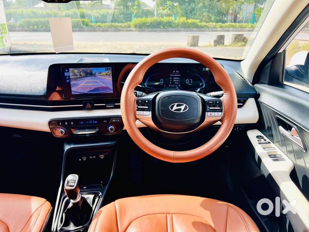 Hyundai Verna 1.5 Sx Petrol Mt, 2023, Petrol