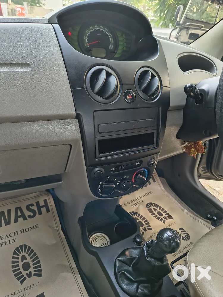 39,000 Kmts Driven Chevrolet Spark Showroom Single Owner