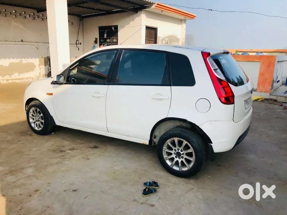 Ford Figo 2010 Diesel 127000 Km Driven