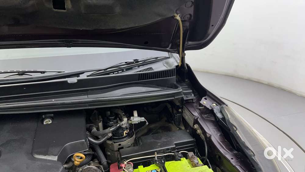Toyota Innova Crysta 2.4 G Mt 8s, 2016, Diesel
